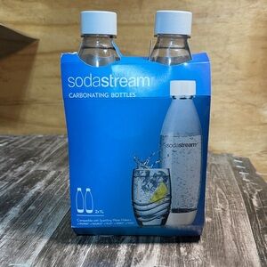 SodaStream 1 Liter Carbonating Bottles, Twin Pack, White NEW